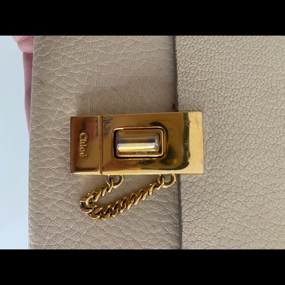 Chloe Wallet - Picture 3 of 6